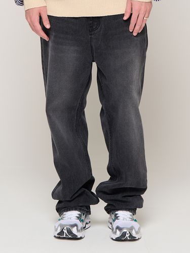 Slightly Wide Leg Jeans - Black - CARGOBROS - Modalova