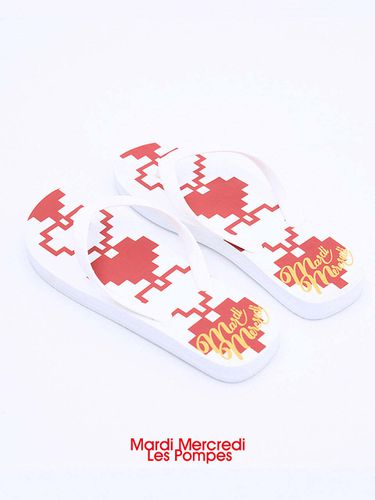 Heart Flip Flops_White - MARDI MERCREDI LESPOMPES - Modalova