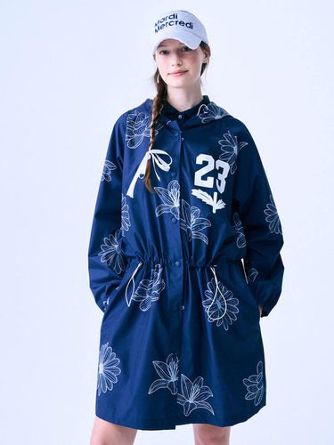 All Over Flower Printed Rain Coat - Mardi Mercredi Actif - Modalova