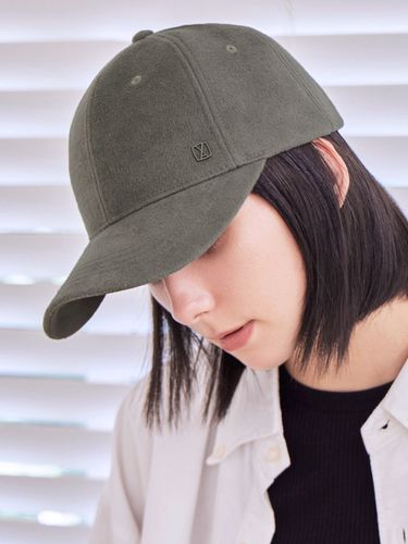 Square Wool Ball Cap_Forest Green - VARZAR - Modalova