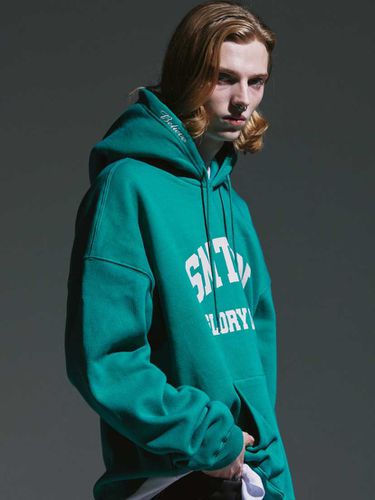 Glory Days Hoodie _ Green - SAINTPAIN - Modalova