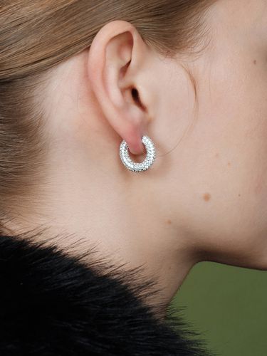 Shiny Ring Hoop Earrings - MONDAY EDITION - Modalova