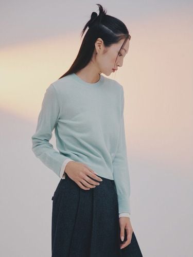 Merino Wool Color Point Knit Pullover - kuho plus - Modalova