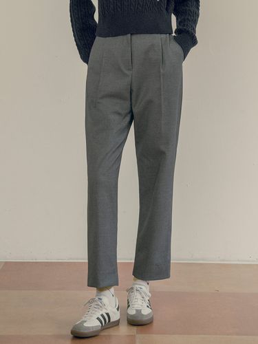 Wool one-tuck tapered slacks_Charcoal - vanone atelier - Modalova