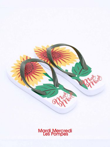 Sunflower Flip Flops_White - MARDI MERCREDI LESPOMPES - Modalova