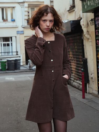 Corduroy Squre-neck Mini Dress_Brown - LETTER FROM MOON - Modalova