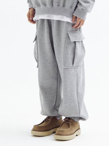 Balloon Oversized Fit Cargo Joggers - AKECII - Modalova