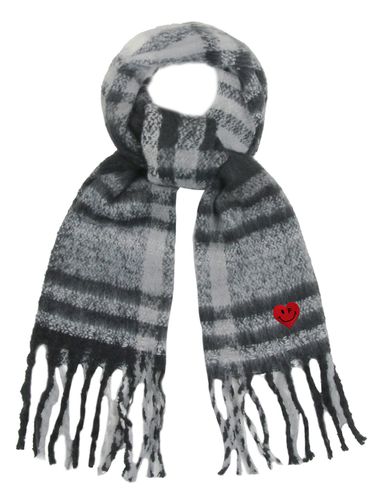 Heart Smile Embroidery Bold Plaid Scarf - GRAVER - Modalova