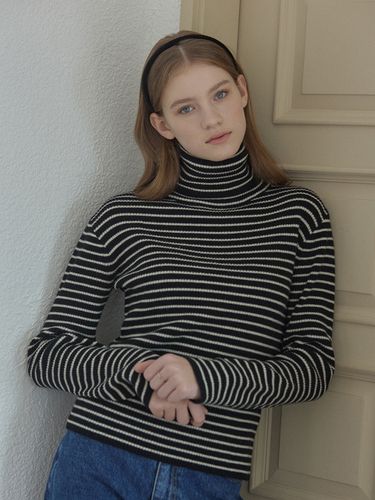 Cashmere Stripe Turtleneck Knit - NONLOCAL - Modalova