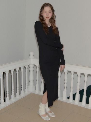 Line Point Basic Jersey Dress - SALON DE YOHN - Modalova