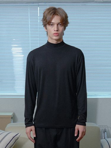 Soft Knit Half Turtleneck T-Shirt - MOMENTISM - Modalova