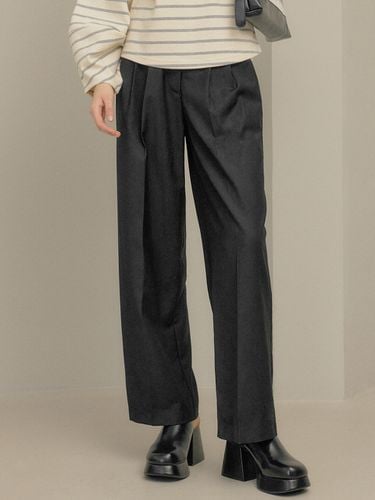 Pintuck Wide Pant - Black - GENERAL IDEA - Modalova