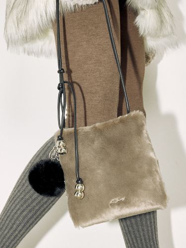 Beru Bag (Fur)_Beige - KHIHO - Modalova