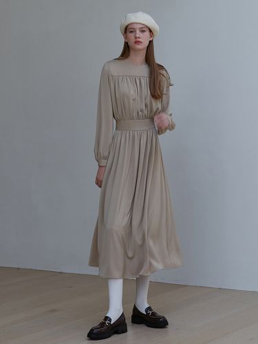 Shirring Long Dress Beige AD215 - EIGHT DAYS A WEEK - Modalova