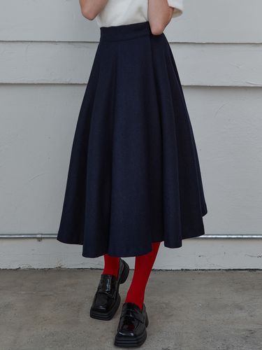 Wool Wrap Skirt Navy AD199 - EIGHT DAYS A WEEK - Modalova