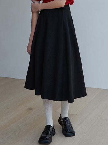 Wool Wrap Skirt Black AD200 - EIGHT DAYS A WEEK - Modalova