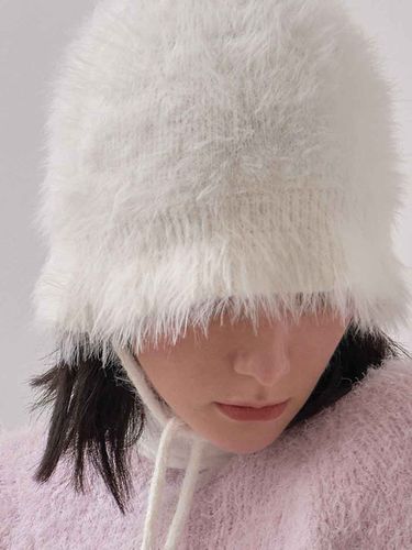 Varzar Hairy Cloche Hat (2 Colors) - VARZAR - Modalova