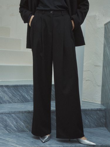 Oversized Tailored Slacks (Black) - CITTA - Modalova