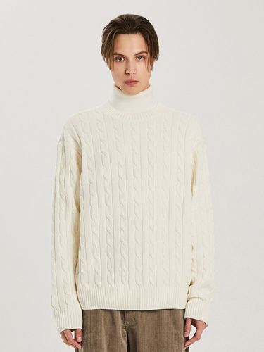 Unisex Round Neckline Cable Knit Top - ADHOC - Modalova