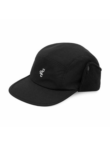 Original Script Ear Flap Camp Cap - UNDERCONTROL - Modalova