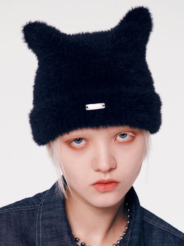 Ear Beanie_Black - runningHIGH - Modalova