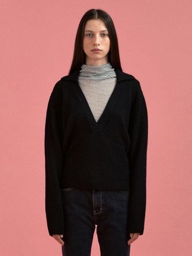 V-neck Collar Layered Knit_Black - PLAC - Modalova