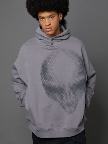 Big Face Alien Graphic Hoodie - HOODHOOD - Modalova