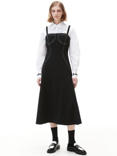 Stitch Slimline Flare Dress - Black - HAE BY HAEKIM - Modalova