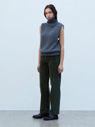 Slim Corduroy Pants - Deep green - HESS - Modalova