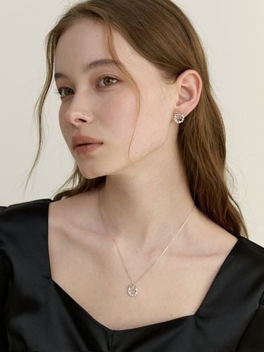 Set] Ribbon Heritage Earring And Necklace_Silver - KINDABABY - Modalova