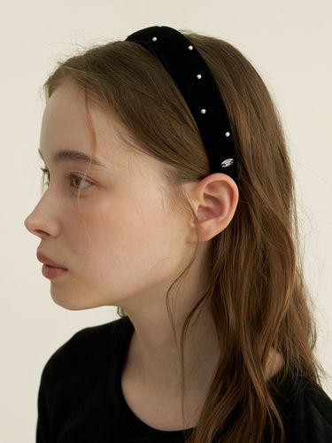 Mini Pearls Point Velvet Headband - KINDABABY - Modalova