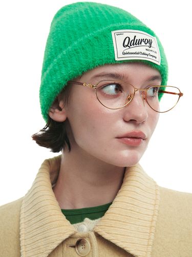 Fluffy Knit Beanie - Qduroy - Modalova