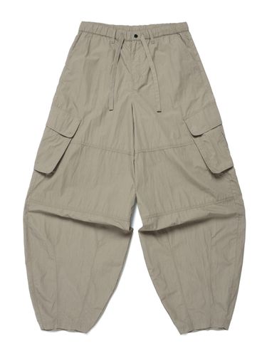 Maximal Balloon Cargo Pants - EASTSERVICESHOP - Modalova