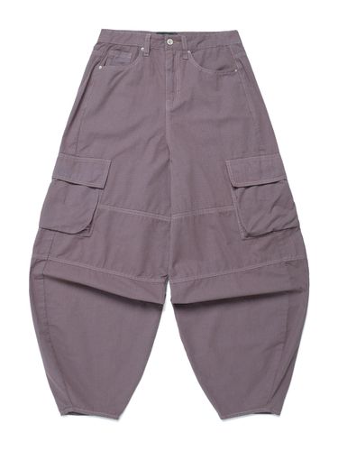 Balloon Dyed Cargo Pants - Purple - EASTSERVICESHOP - Modalova