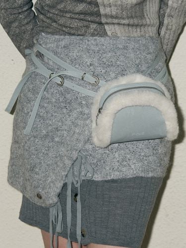 Fur Trimming Double Belt Bag_Baby Blue - POIE - Modalova