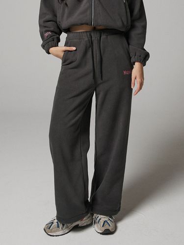 Wide-Fit Fleece Pants _ Grey - MAGOODGAN - Modalova