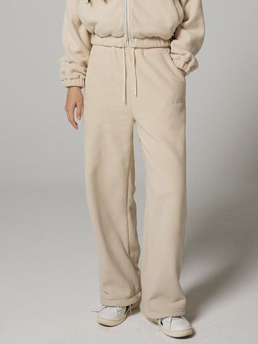 Wide-Fit Fleece Pants - MAGOODGAN - Modalova