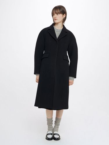 Hourglass Coat, Black - RAIVE - Modalova