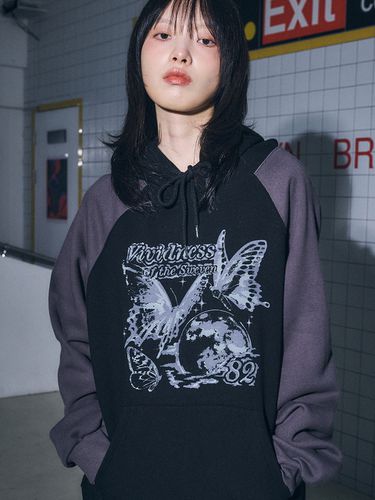 Vividness Ragland Hoodie _ - CPGN - Modalova