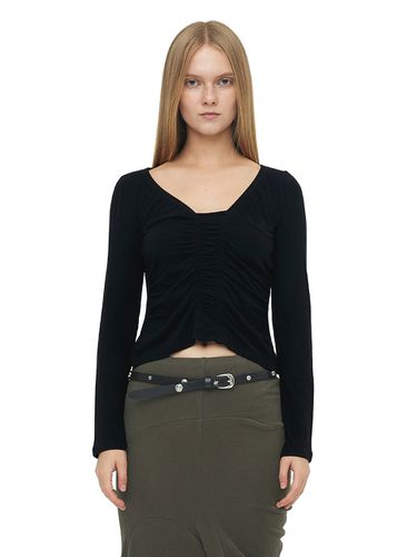 Front Shirring Top_Black - CERRIC - Modalova