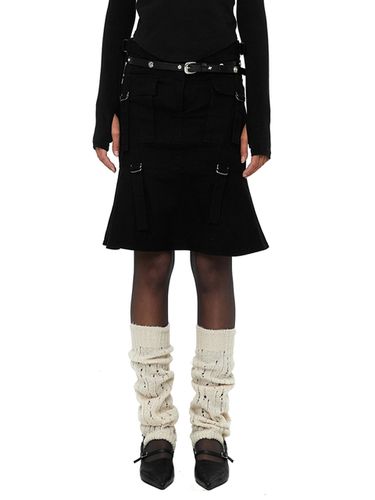 Strap Flared Cargo Skirt_Black - CERRIC - Modalova