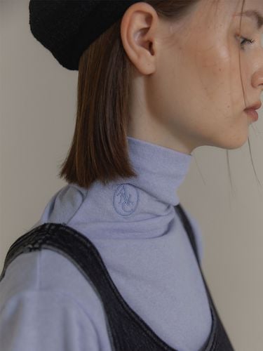 ANC Classic Turtleneck Top_Sky Blue - ANOETIC - Modalova