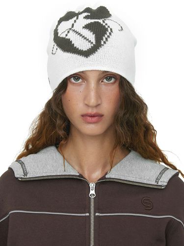 Logo Heart Knit Beanie - CERRIC - Modalova