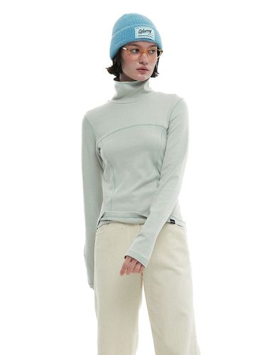 Turtleneck Long Sleeve T-shirt - Qduroy - Modalova