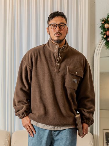 Fleece Snap Popover T-Shirt - Brown - RUGGED HOUSE - Modalova