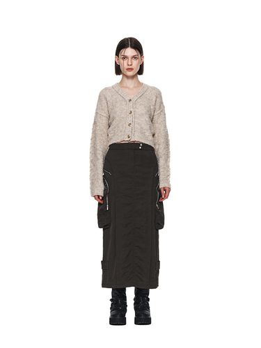 Nylon Big Pocket Cargo Skirt - Matin Kim - Modalova