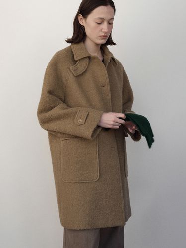 Verde Boucle Half Coat_Beige - LeniL - Modalova