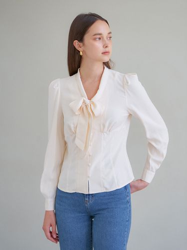 Modal Ribbon Tie Blouse - VEM.VER - Modalova