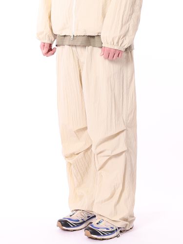 Nylon Wide Parachute Pants - THAT`S IT - Modalova