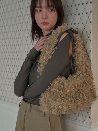 Fur Bag_Beige (Small) - HHIPS - Modalova